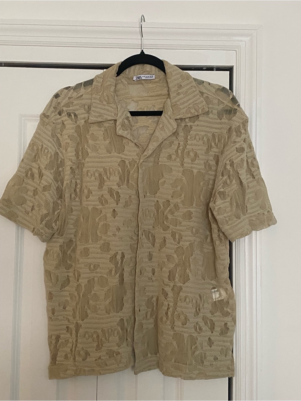 Zara Cream Textured Short-Sleeve Button-Up
